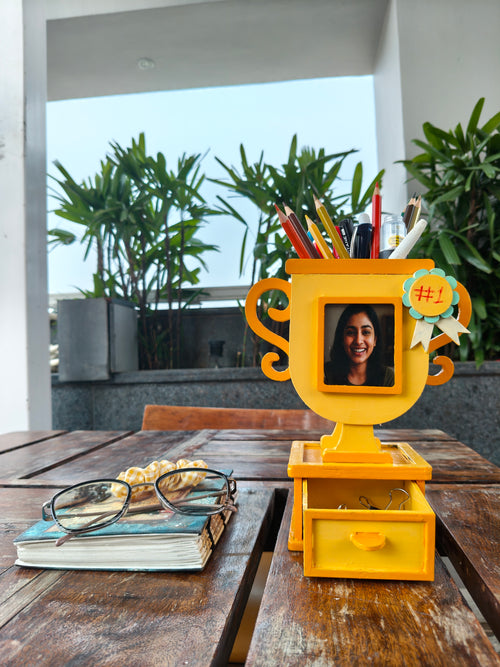 Trophy‑Shaped Pen Stand With Mini Drawer & Photo Frame