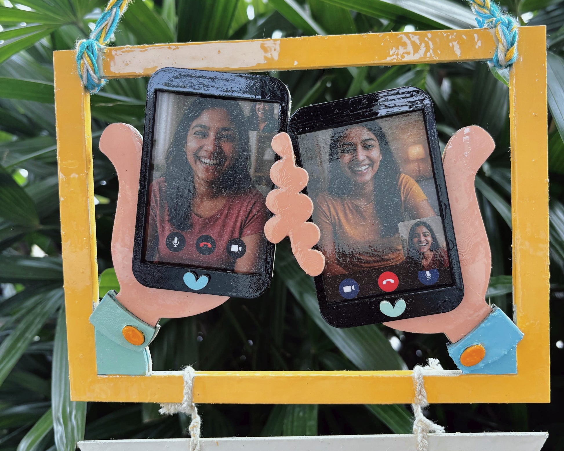Stay Connected Photo Wall Hanging